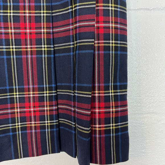 Vintage Brooks Brothers Womens Wool Red Tartan
Plaid Pleated Skirt Size 8 - Picture 2 of 7